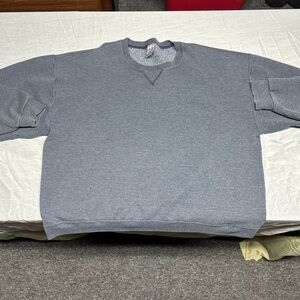 Russell Men’s Crew Neck